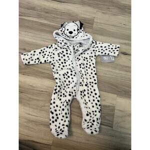 NWT Disney baby 101 Dalmatians Outift Fuzzy one piece footed 3-6 months